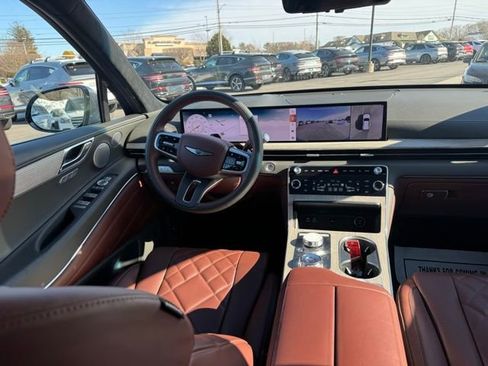 Certified 2025 Genesis GV80 3.5T Prestige image 48