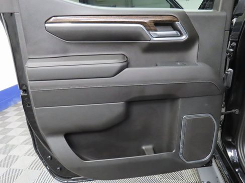 Used 2023 GMC Sierra 1500 Elevation image 61