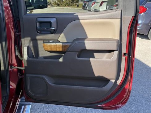 Used 2018 GMC Sierra 1500 SLT image 37