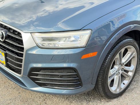 Used 2016 Audi Q3 2.0T Prestige w/ Prestige Package AWD/4WD image 9