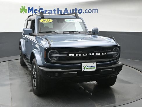 Used 2023 Ford Bronco 4-Door AWD/4WD image 5