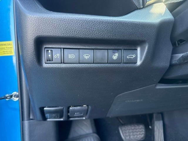 Used 2019 Toyota RAV4 XLE Premium w/ Advanced Technology Package FWD image 26