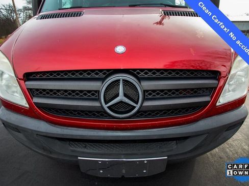 Used 2012 Mercedes-Benz Sprinter 2500 image 9