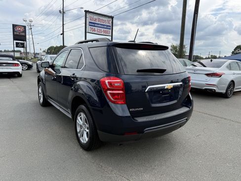 Used 2017 Chevrolet Equinox LT FWD image 4