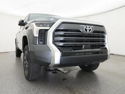 New 2026 Toyota Tundra Limited AWD/4WD image 30