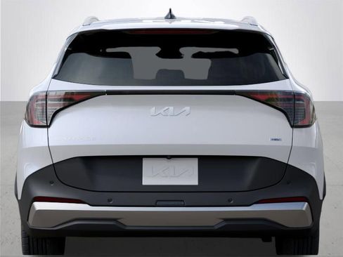 New 2026 Kia Sportage EX image 13
