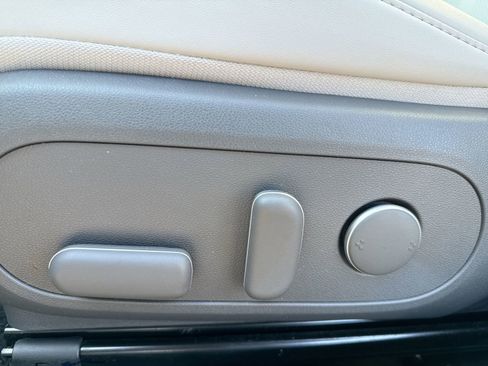 Certified 2024 Hyundai Kona Limited image 13