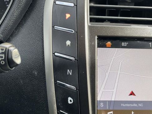 Used 2019 Lincoln MKC Select w/ Select Plus Package image 41