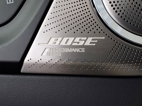 New 2026 Buick Enclave Avenir image 24