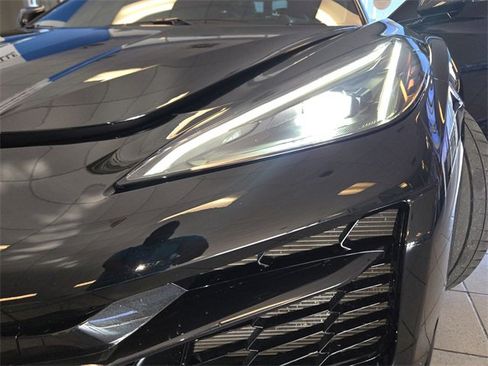 Used 2025 Chevrolet Corvette Z06 w/ Battery Protection Package image 28