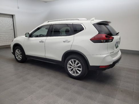 Used 2019 Nissan Rogue SV AWD/4WD image 3