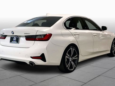 Used 2019 BMW 330i xDrive Sedan w/ Convenience Package image 12