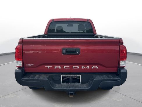 Used 2017 Toyota Tacoma SR RWD image 7