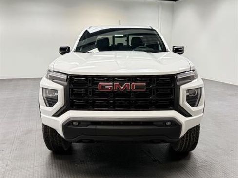 New 2026 GMC Canyon Elevation w/ Convenience Package RWD image 9