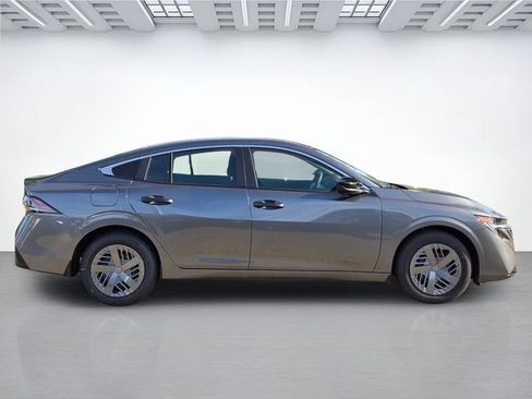 New 2026 Nissan Sentra S w/ Floor Mat Package FWD image 3