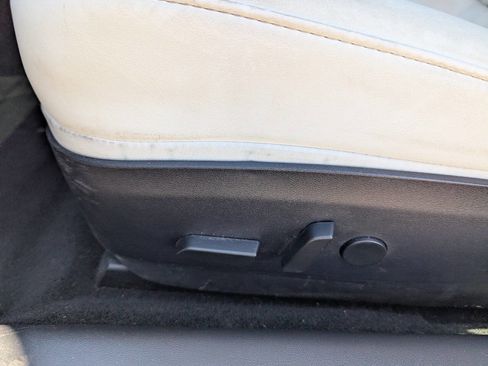 Used 2020 Tesla Model 3 Performance image 25