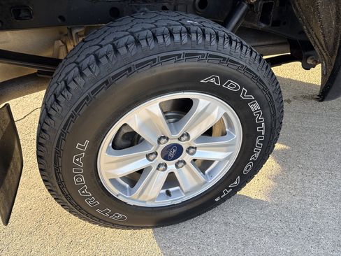 Used 2018 Ford F150 XL w/ Equipment Group 101A Mid image 5