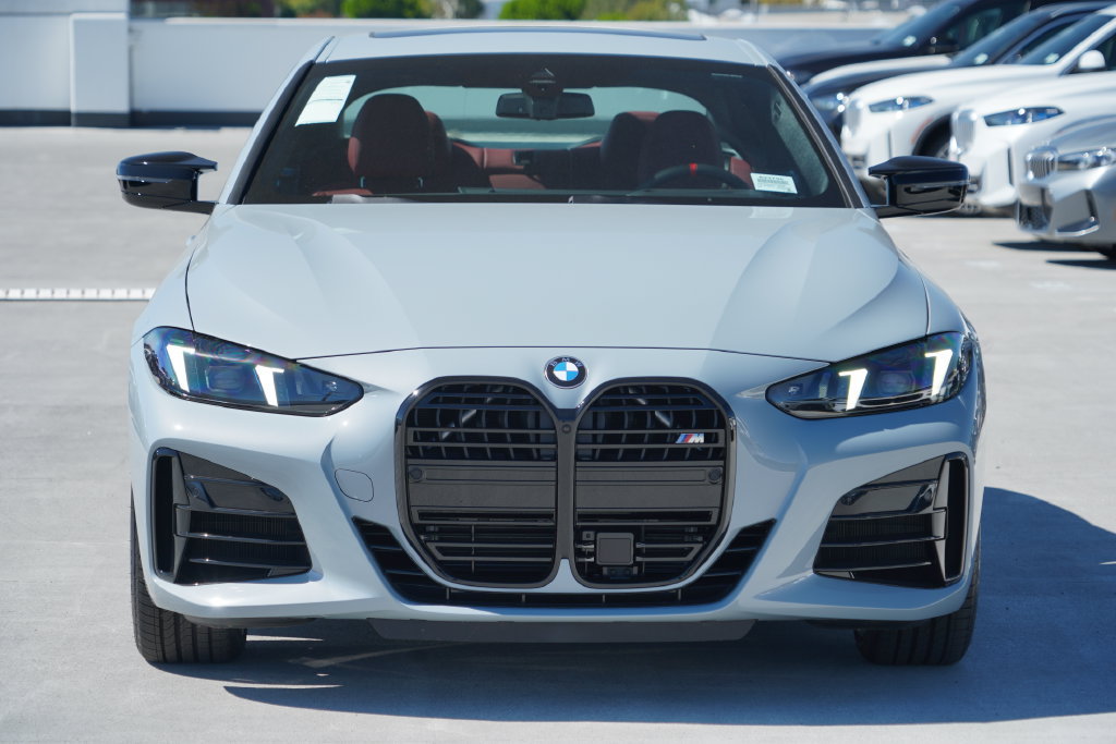 New 2026 BMW 440i xDrive Coupe w/ Premium Package AWD/4WD image 2