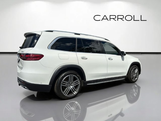 Used 2025 Mercedes-Benz GLS 450 4MATIC image 3