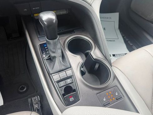 Used 2021 Toyota Camry XSE w/ Navigation Upgrade Package image 20