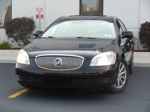 Used 2009 Buick Lucerne CXL FWD image 4