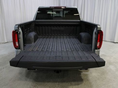 Used 2024 GMC Sierra 1500 SLT w/ SLT Premium Plus Package AWD/4WD image 31