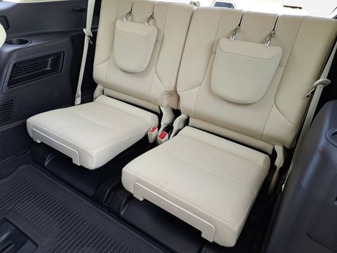 Used 2023 Lexus GX 460 Premium AWD/4WD image 16