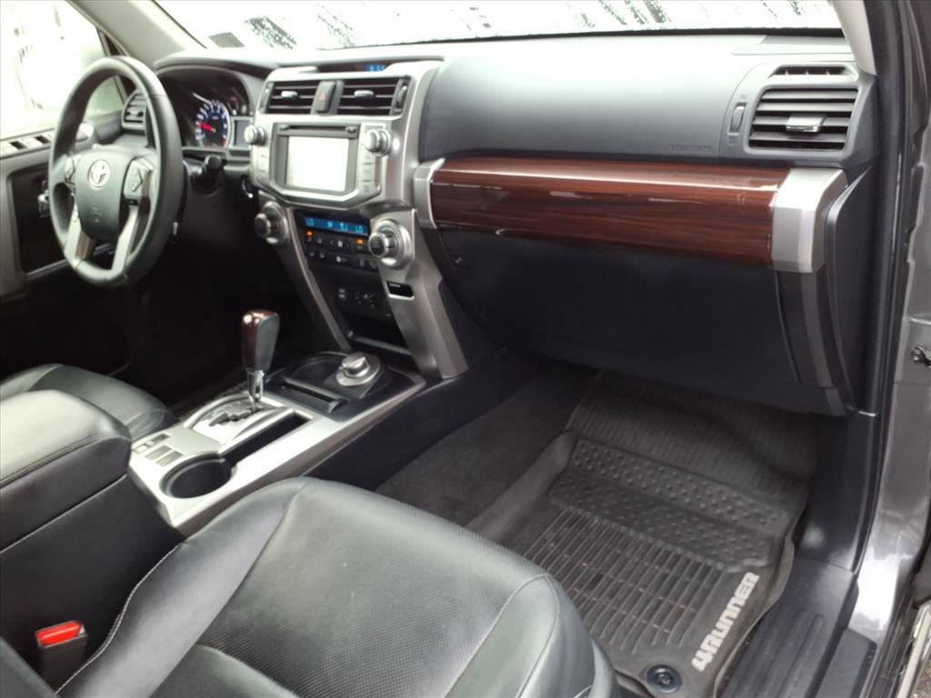 Used 2019 Toyota 4Runner Limited AWD/4WD image 19