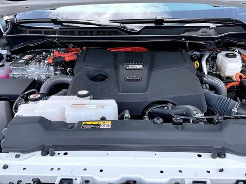 Used 2025 Toyota Tundra TRD Pro AWD/4WD image 31