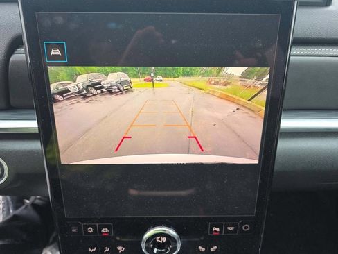 Used 2025 GMC Terrain Elevation AWD/4WD image 9