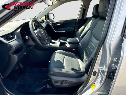 Used 2023 Toyota RAV4 XLE Premium FWD image 34