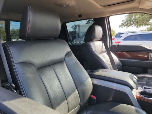 Used 2010 Ford F150 Lariat RWD image 15