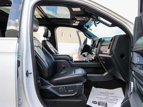 Used 2021 Ford Expedition Limited RWD image 49