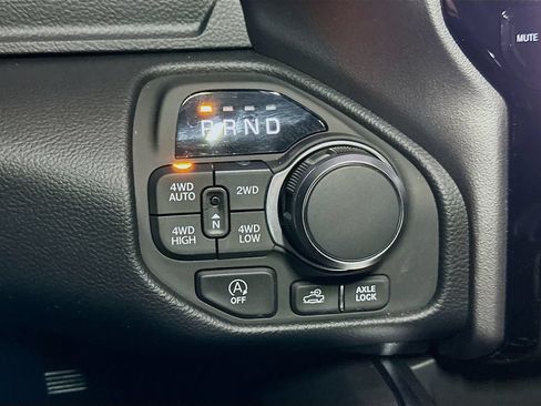 New 2026 RAM 1500 Big Horn AWD/4WD image 12