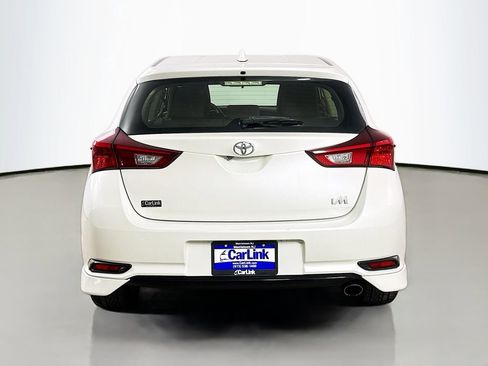 Used 2017 Toyota Corolla iM w/ Carpet Mat Package FWD image 7