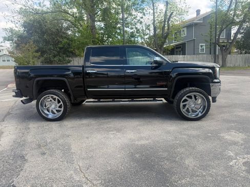 Used 2018 GMC Sierra 1500 SLT w/ Texas SLT Premium Package image 4