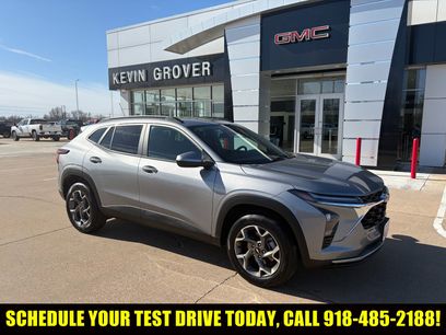 Certified 2025 Chevrolet Trax LT w/ LT Convenience Package