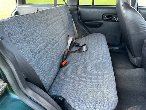 Used 2001 Jeep Cherokee Sport AWD/4WD image 48