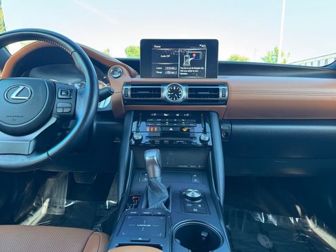 Used 2021 Lexus IS 300 AWD w/ Comfort Package image 15