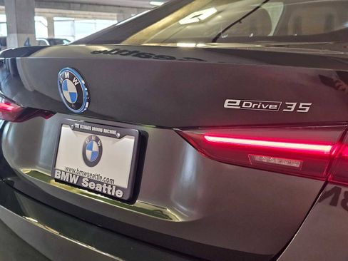 Certified 2023 BMW i4 eDrive35 image 7