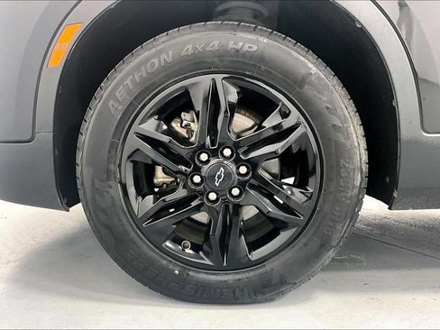 Used 2021 Chevrolet Blazer LT FWD image 6