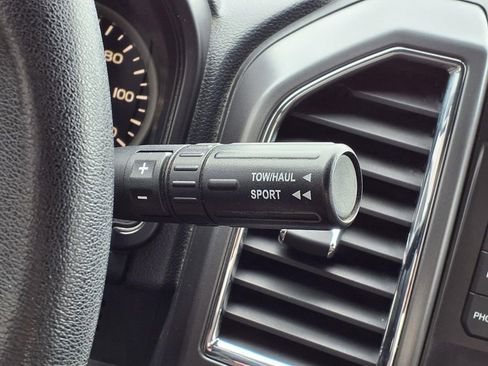 Used 2016 Ford F150 XLT image 19