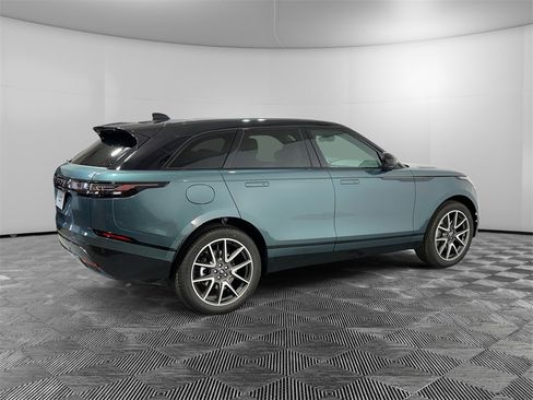 New 2026 Land Rover Range Rover Velar Dynamic SE image 5