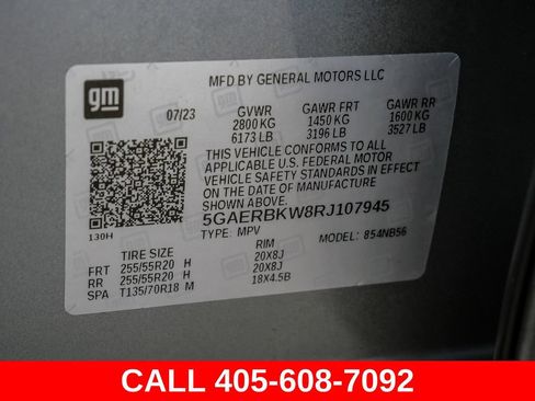 Used 2024 Buick Enclave Essence w/ Sport Touring Edition FWD image 38