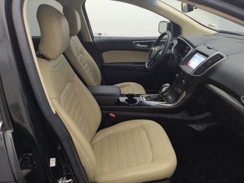 Used 2017 Ford Edge SEL w/ Equipment Group 201A FWD image 21