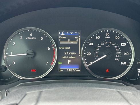 Certified 2025 Lexus IS 300 F Sport image 33