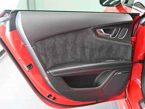 Used 2017 Audi RS 7 Performance AWD/4WD image 37