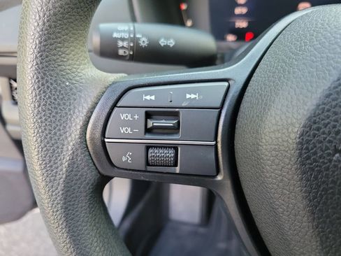 Certified 2023 Honda Accord EX image 25