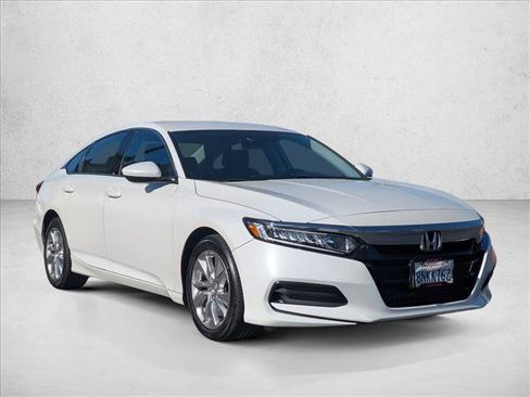 Used 2019 Honda Accord LX image 3