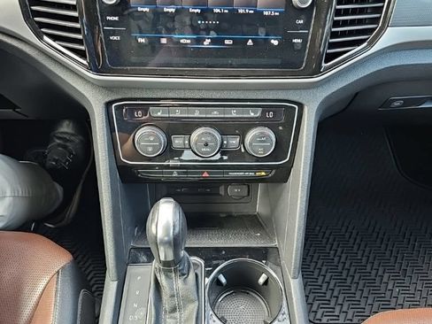 Used 2022 Volkswagen Atlas SEL Premium AWD/4WD image 13